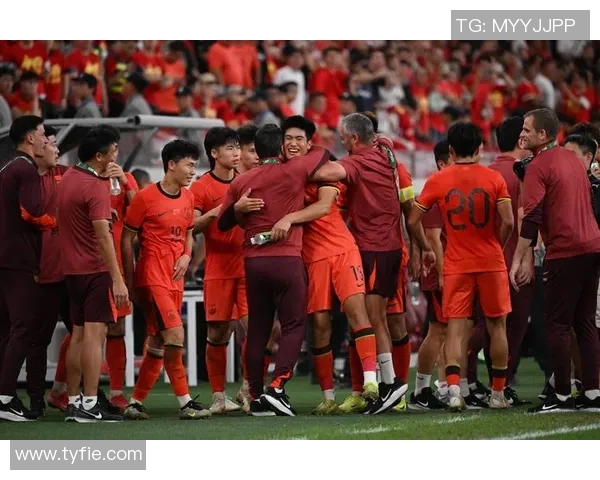 中国足球联赛新赛季战况激烈 多支球队目标直指亚冠资格争夺 中国足球联赛新赛季战况激烈 多支球队目标直指亚冠资格争夺