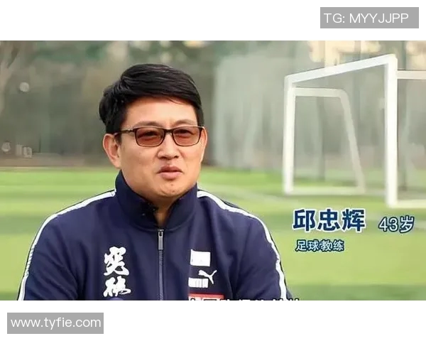 卧底足球明星揭秘谁是真正的幕后黑手与球场英雄